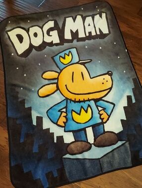 Jay Franco and Sons Dog Man Blue Save The City Throw Blanket 46 x 60